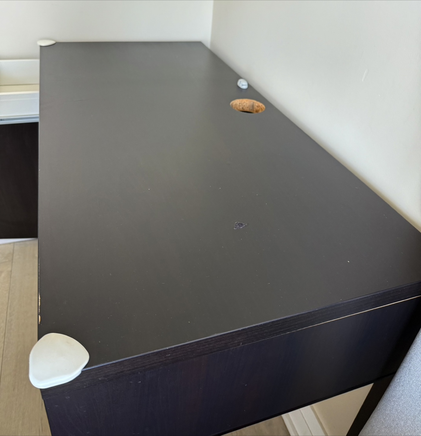 IKEA Micke Office Desk with Drawer and Shelves - Black - brown - photo 5