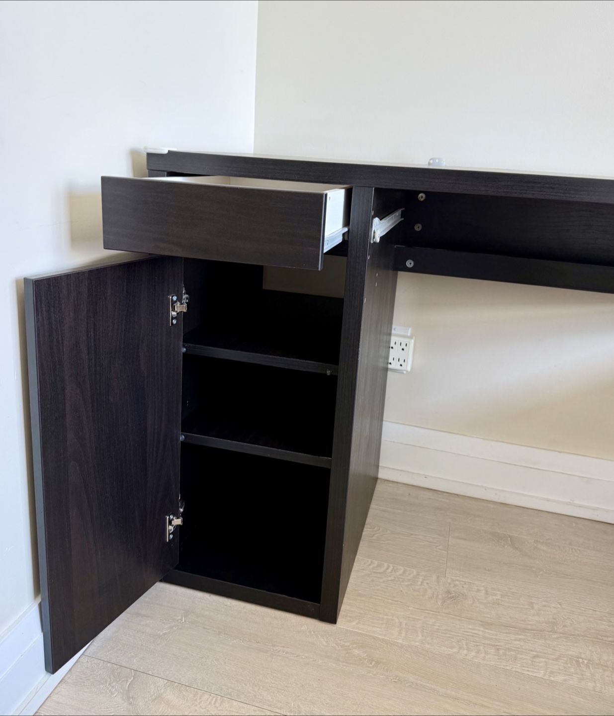 IKEA Micke Office Desk with Drawer and Shelves - Black - brown - photo 3