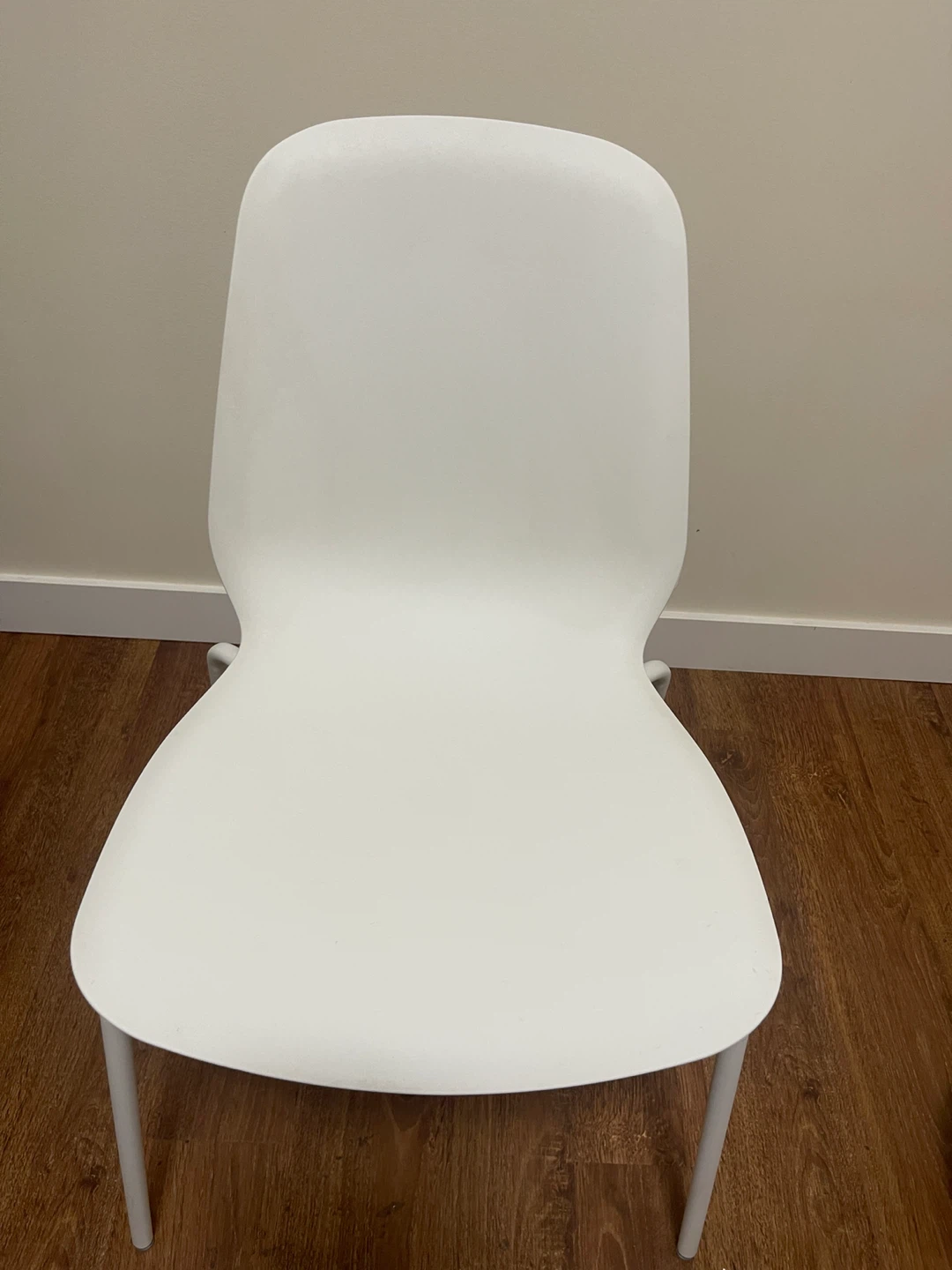Desk and Chair - White - photo 3