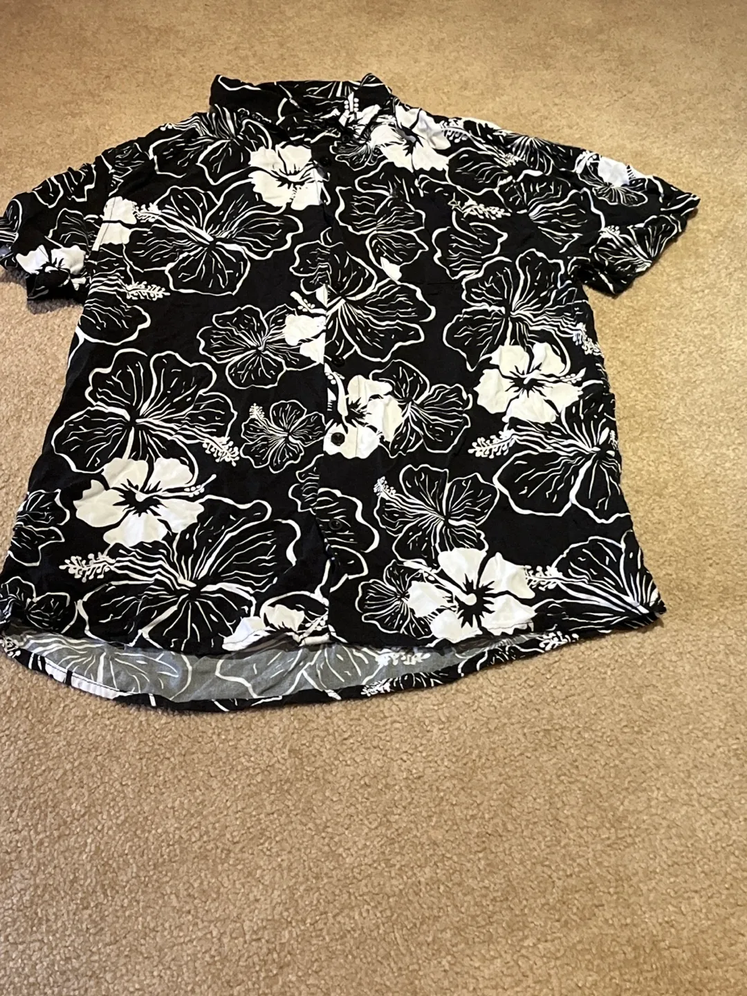 Hibiscus Print Short Sleeve Collared Shirt thumbnail