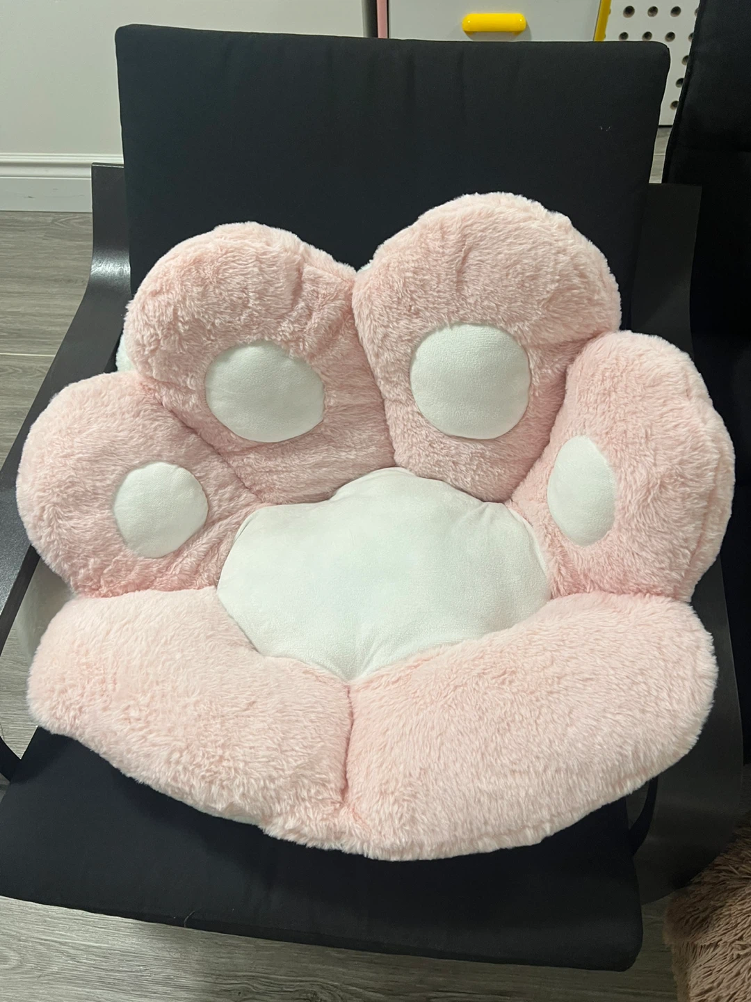 Cute Paw Seat Cushion - photo 2