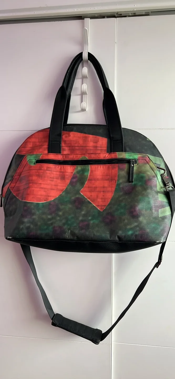 Back to school Crossbody Bag Rareform Maya image indicator(2)