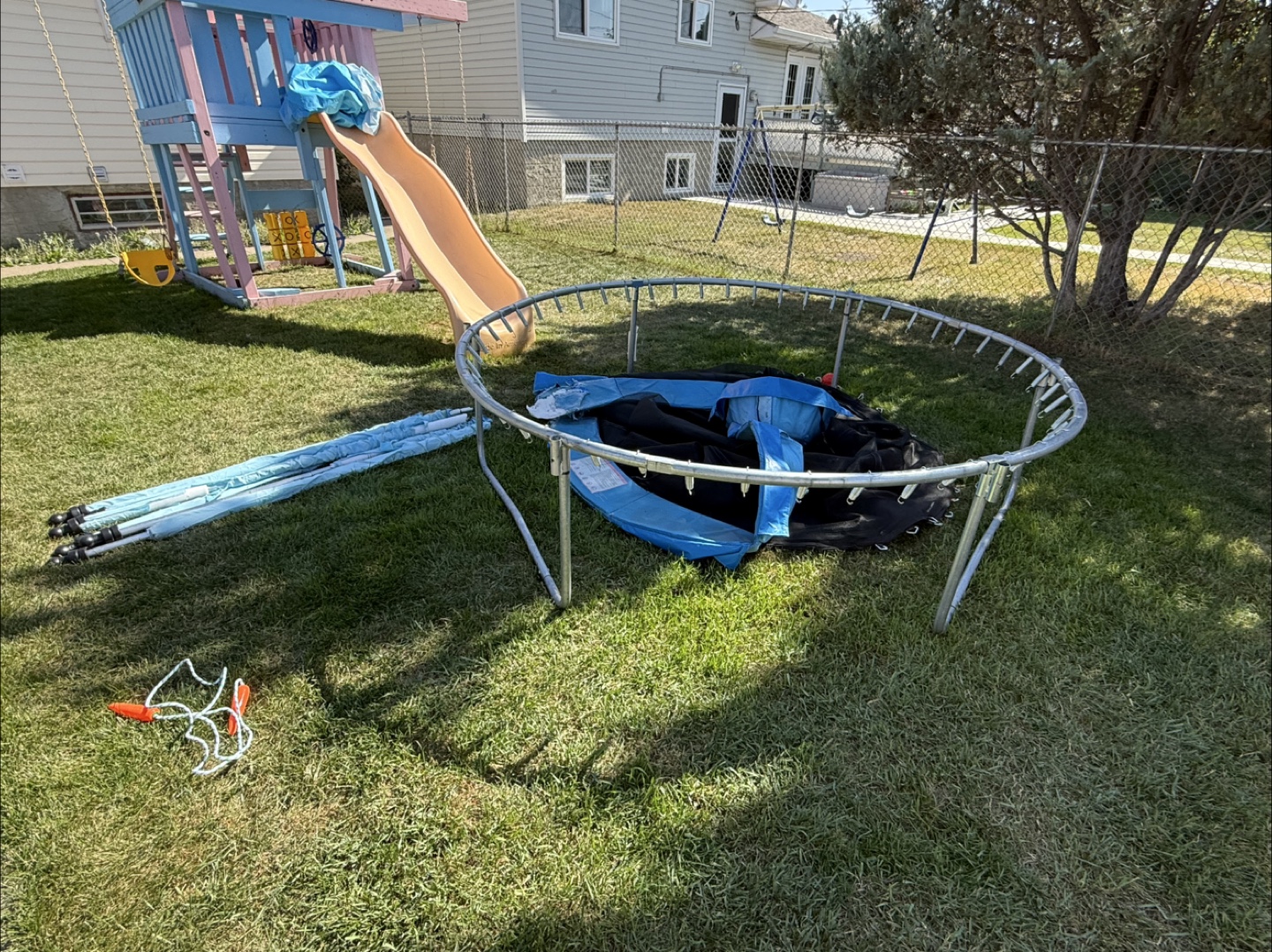 Trampoline - photo 2
