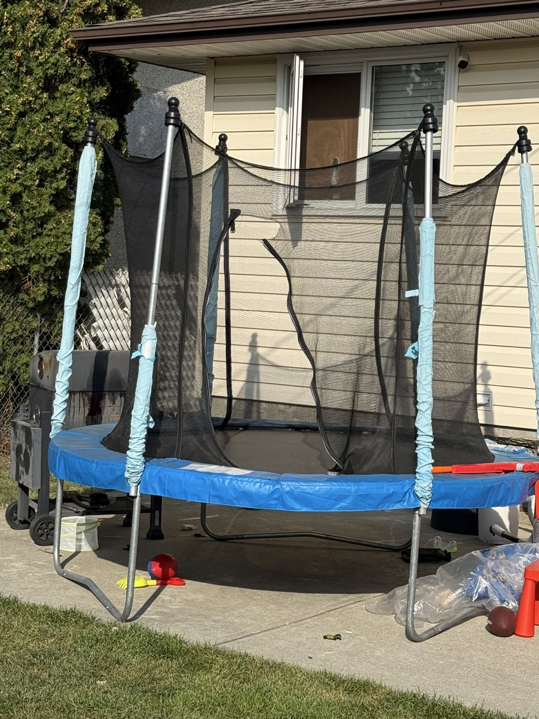 Trampoline