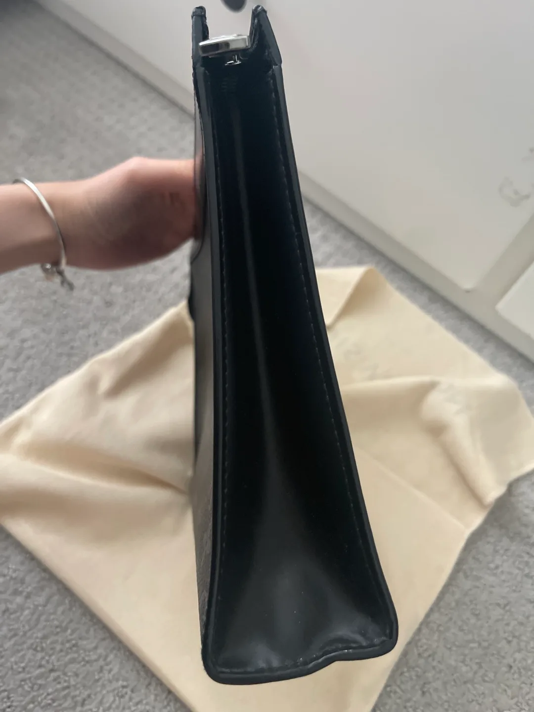 Louis Vuitton Monogram Eclipse Pochette Voyage image indicator(2)