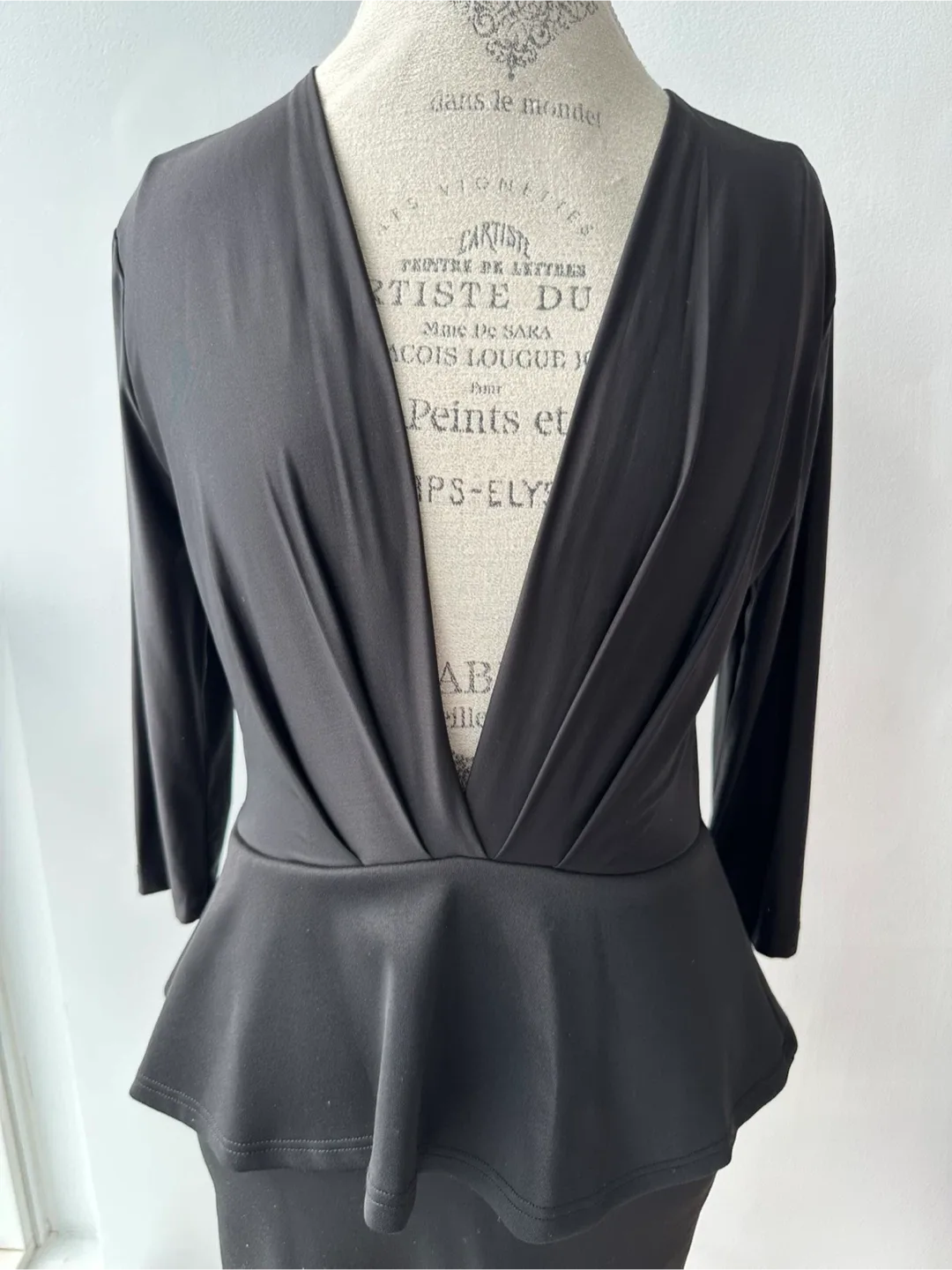 Black Peplum Dress image indicator(4)