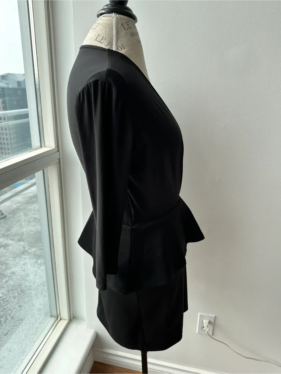 Black Peplum Dress image indicator(3)