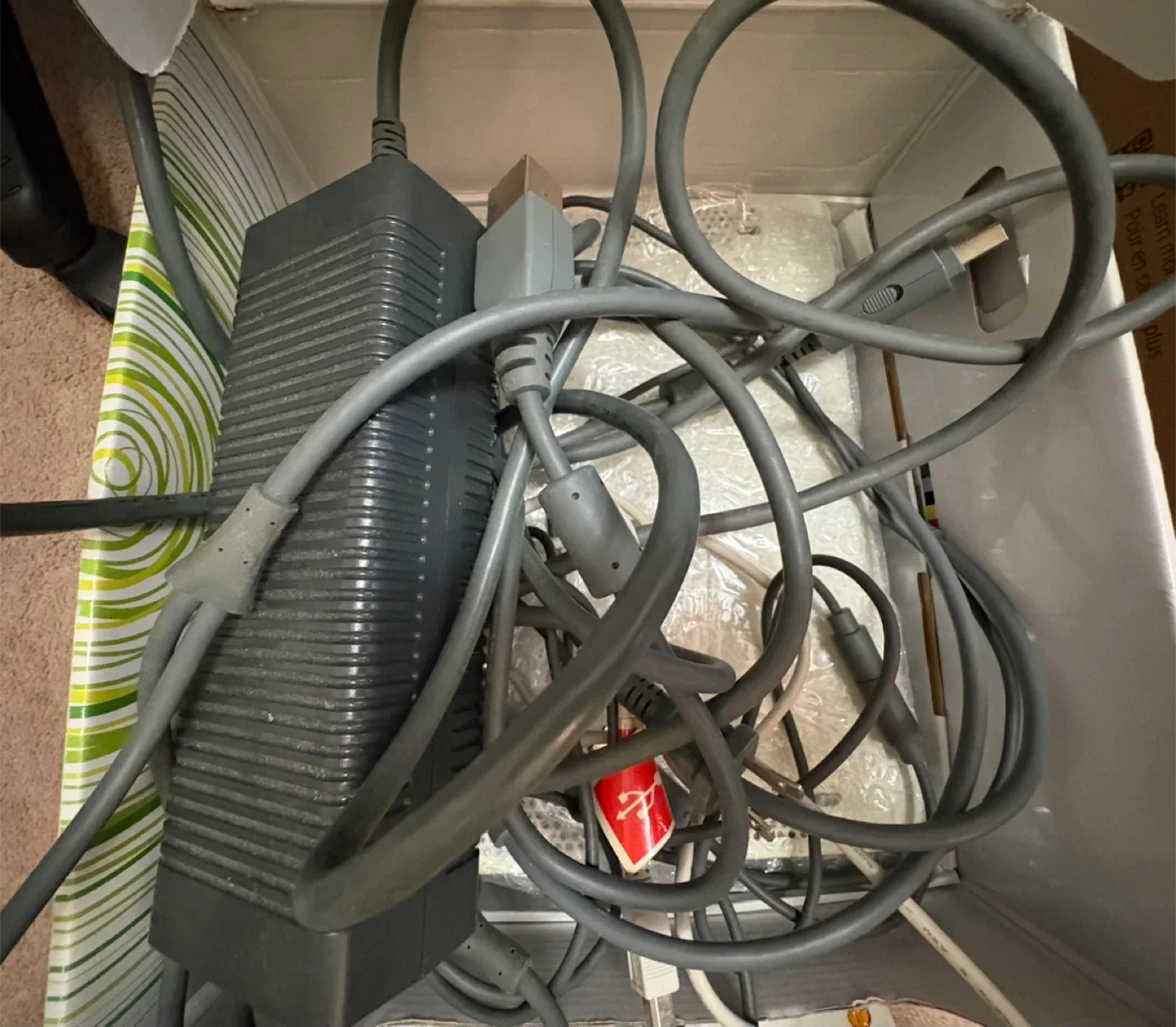 White Xbox 360 with Two Controllers image indicator(5)