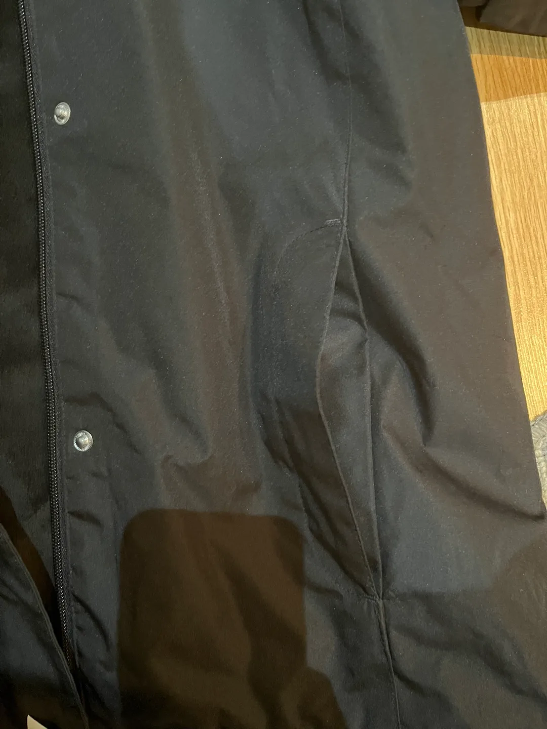 George Black Hooded Rain Jacket - Size M/M image indicator(3)