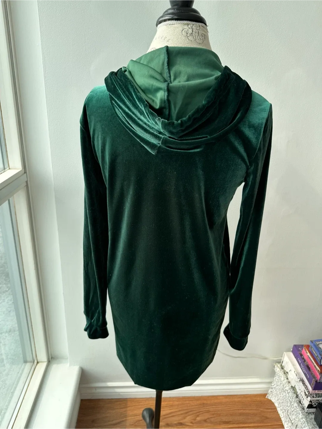 Green Velvet Hoodie Dress image indicator(2)