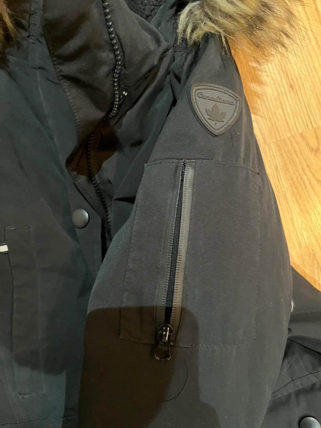 Canadiana Black Winter Parka Coat - M/M image indicator(4)