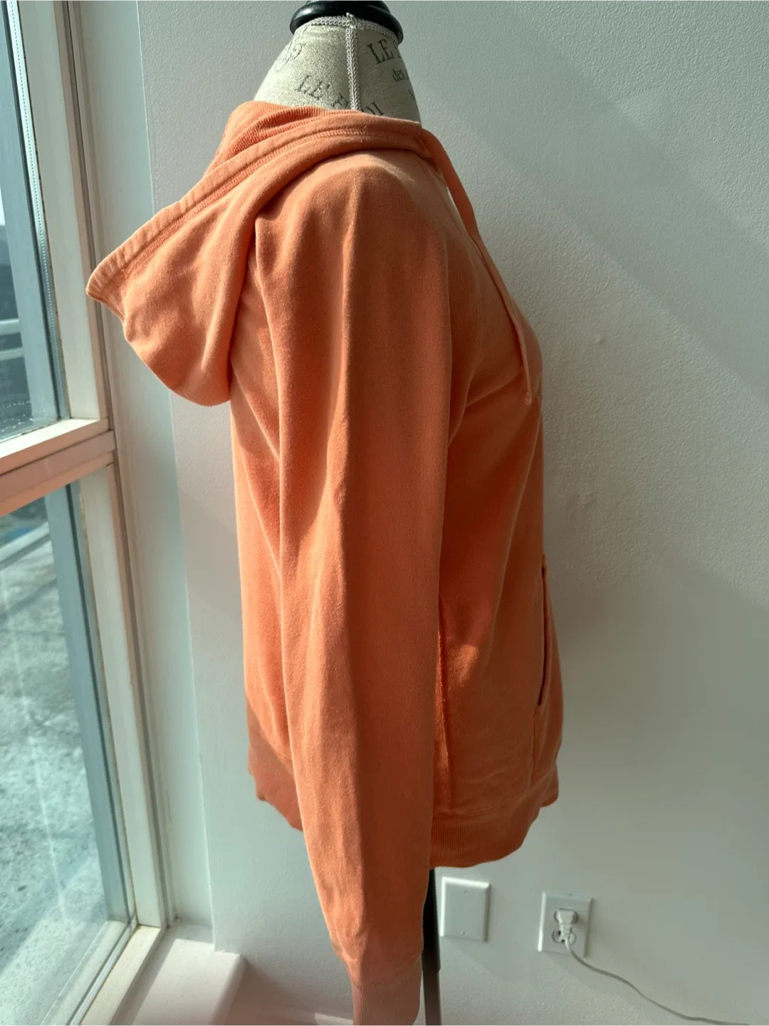 Burberry Hoodie image indicator(3)