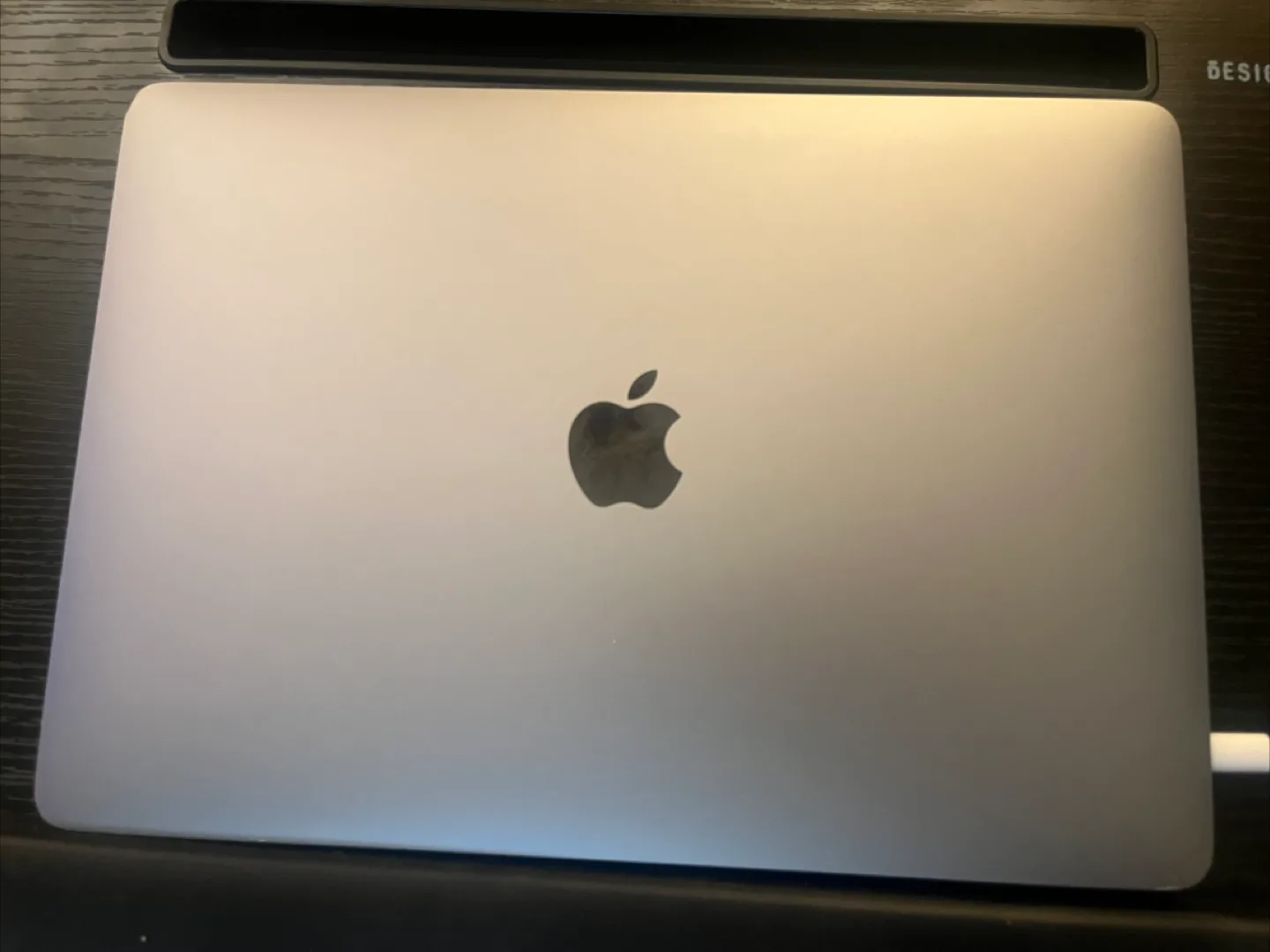 MacBook Pro 13inch 1TB image indicator(3)