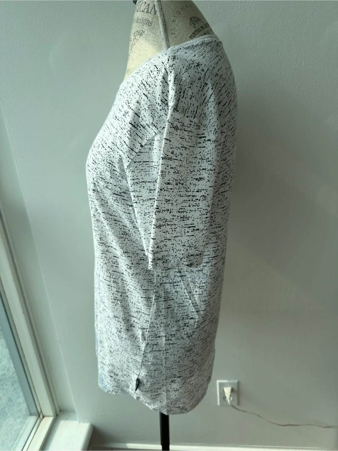 Brooklyn Cloth Speckled T-Shirt - Size Small image indicator(2)