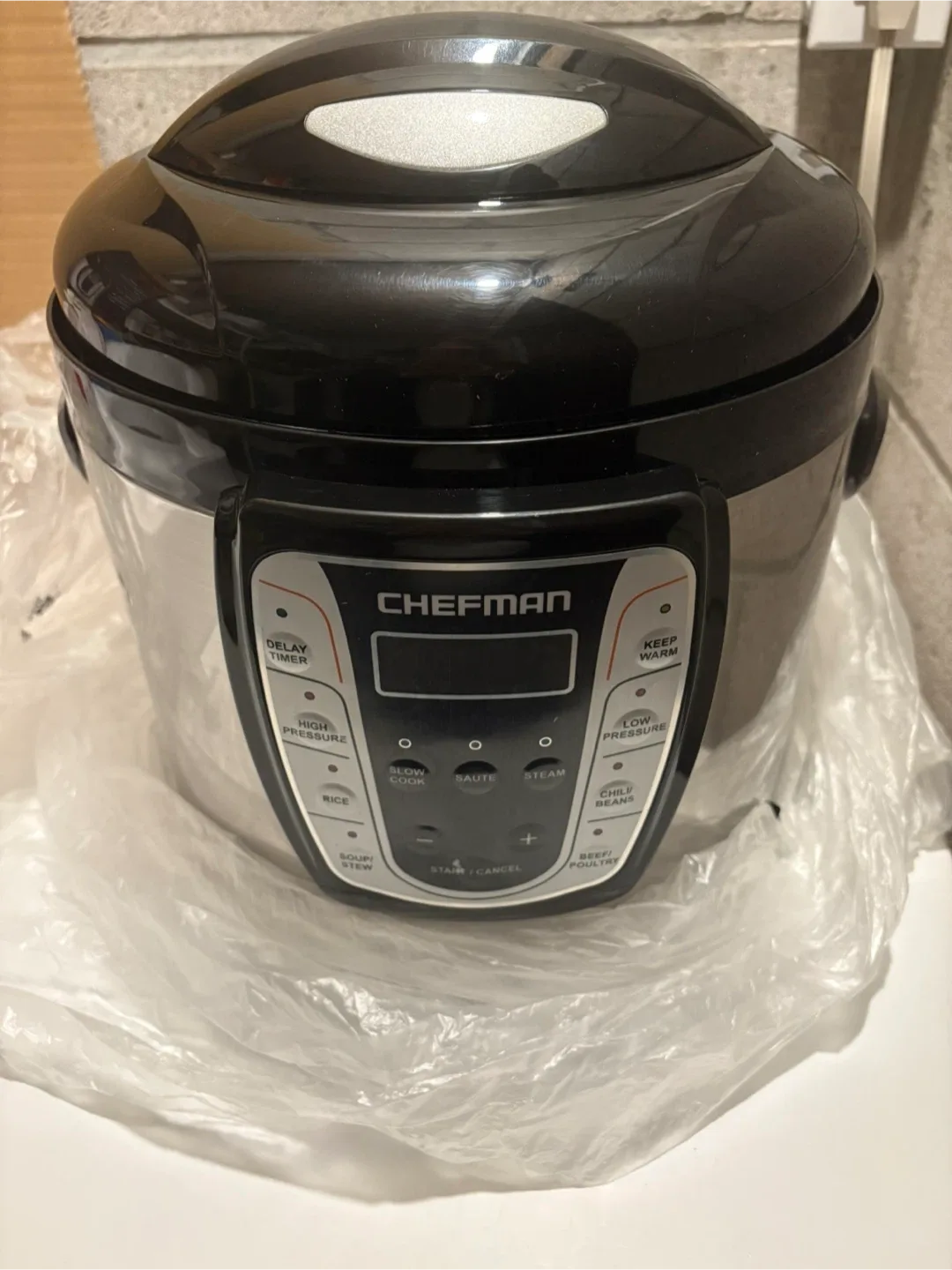 Chefman 6-Quart Electric Pressure Cooker thumbnail
