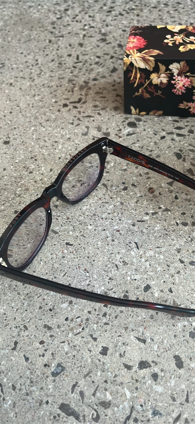 CADDIS Miklos Tortoise Reading Glasses - photo 2