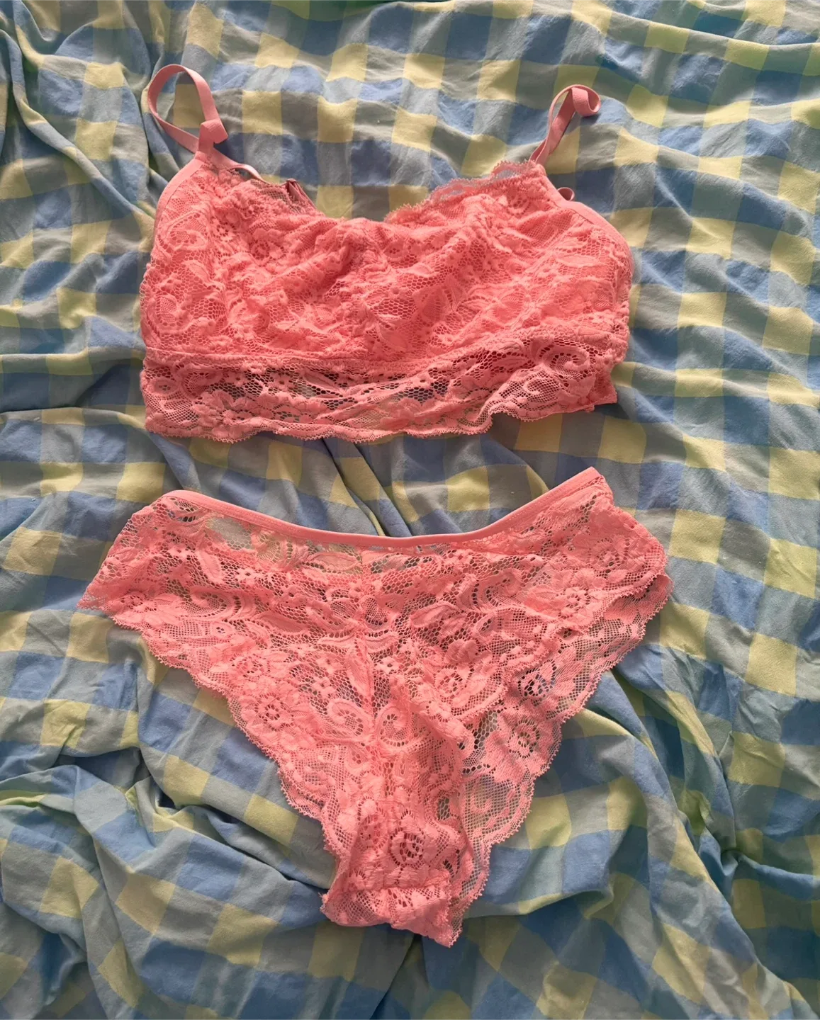 2 piece lingerie set (New) (Small) thumbnail