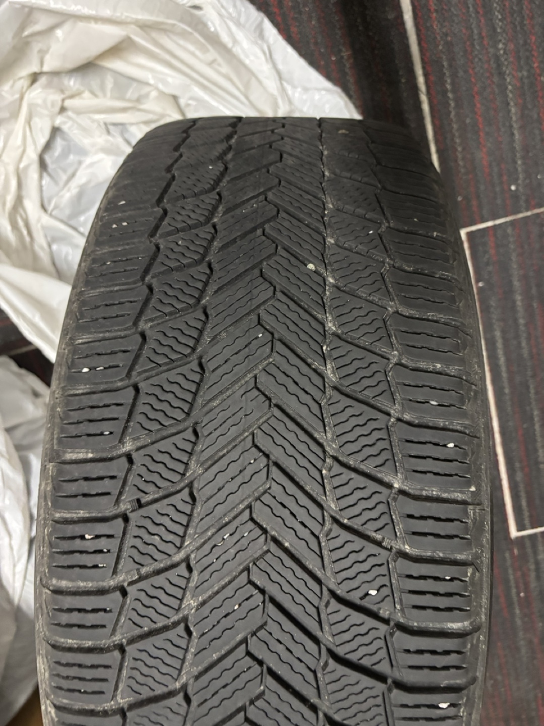 Michelin 275/45R20 Tire - photo 5
