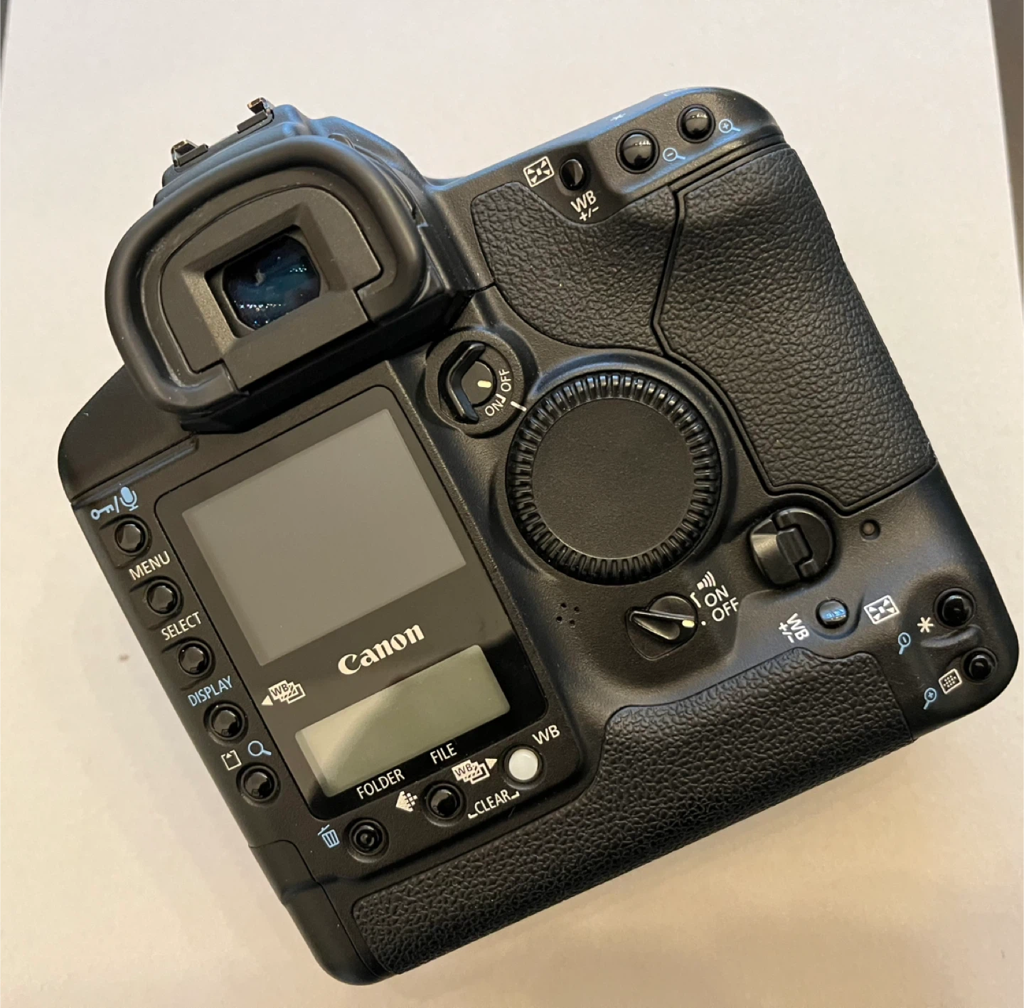 Canon EOS-1Ds Mark II Digital Camera - photo 2