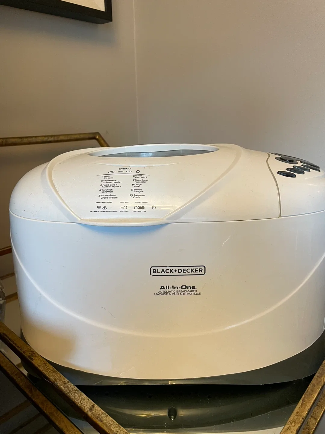 Black+Decker All-In-One Deluxe Automatic Breadmaker B2300 thumbnail