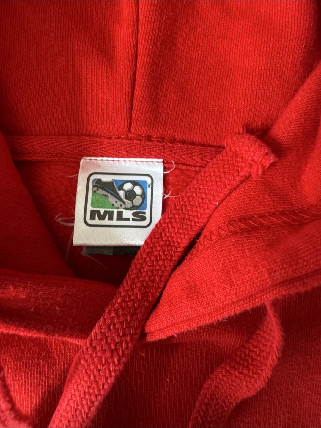 Toronto FC Sogo Red Hoodie - Size P/S - photo 4
