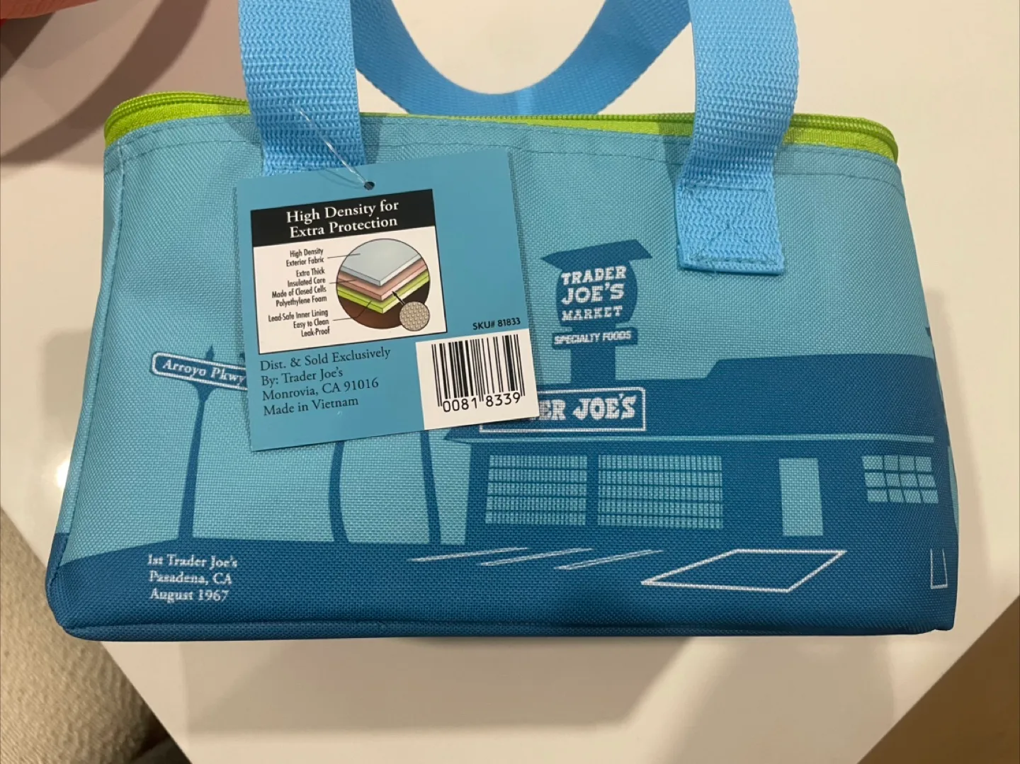 Limited Edition! Trader Joe’s Insulated Bag Set: Peach & Blue image indicator(6)