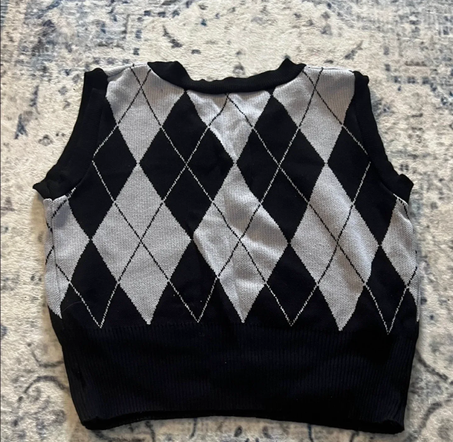 Argyle Sweater Vest - Black & Grey image indicator(2)