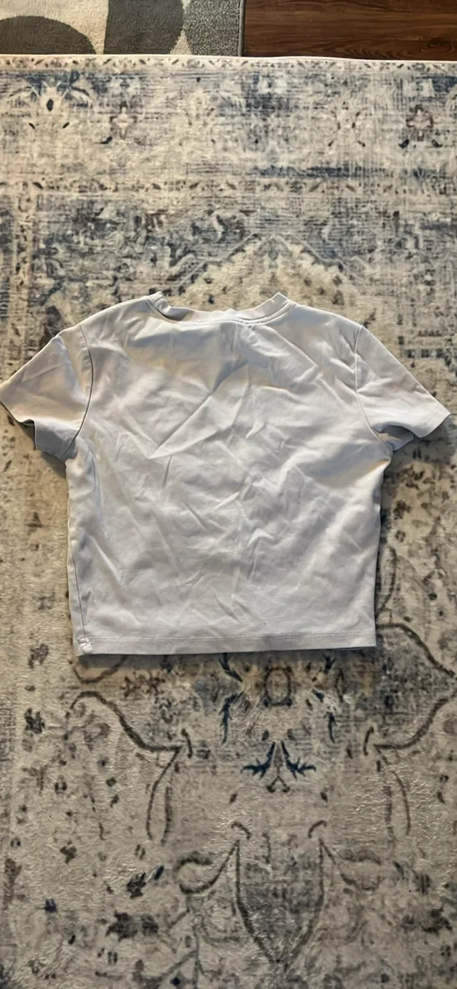 Butterfly Graphic T-Shirt image indicator(2)