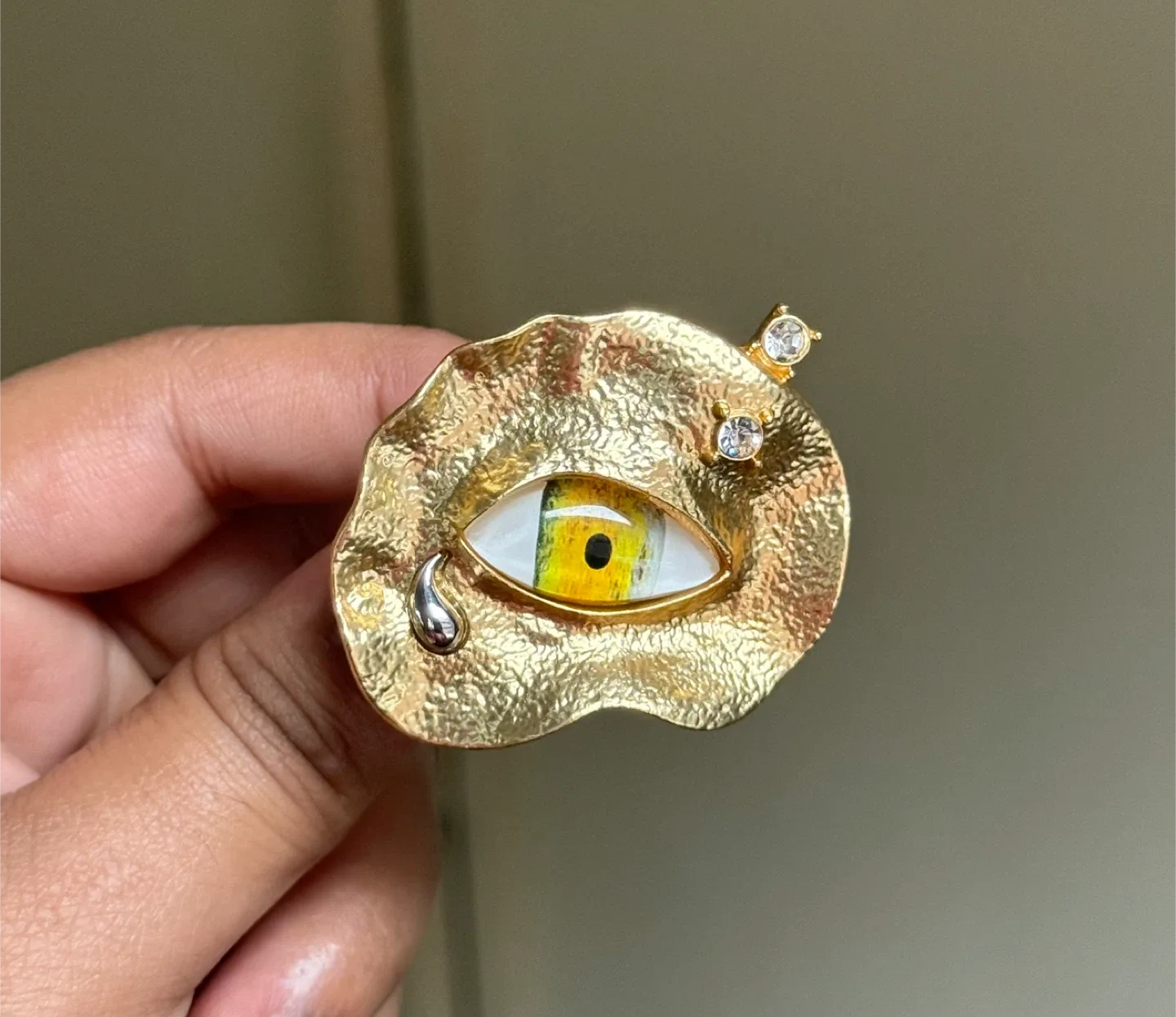 Schiaparelli Inspired Gold Eye Statement Ring thumbnail