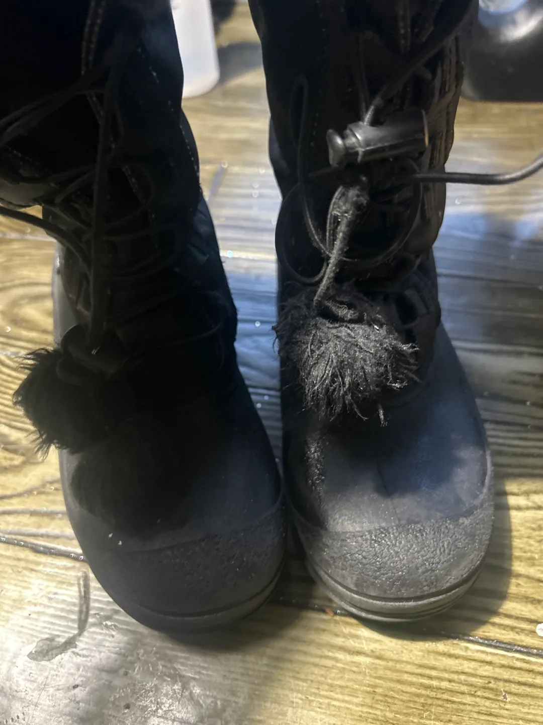 Gray Wolf Black Winter Boots image indicator(2)