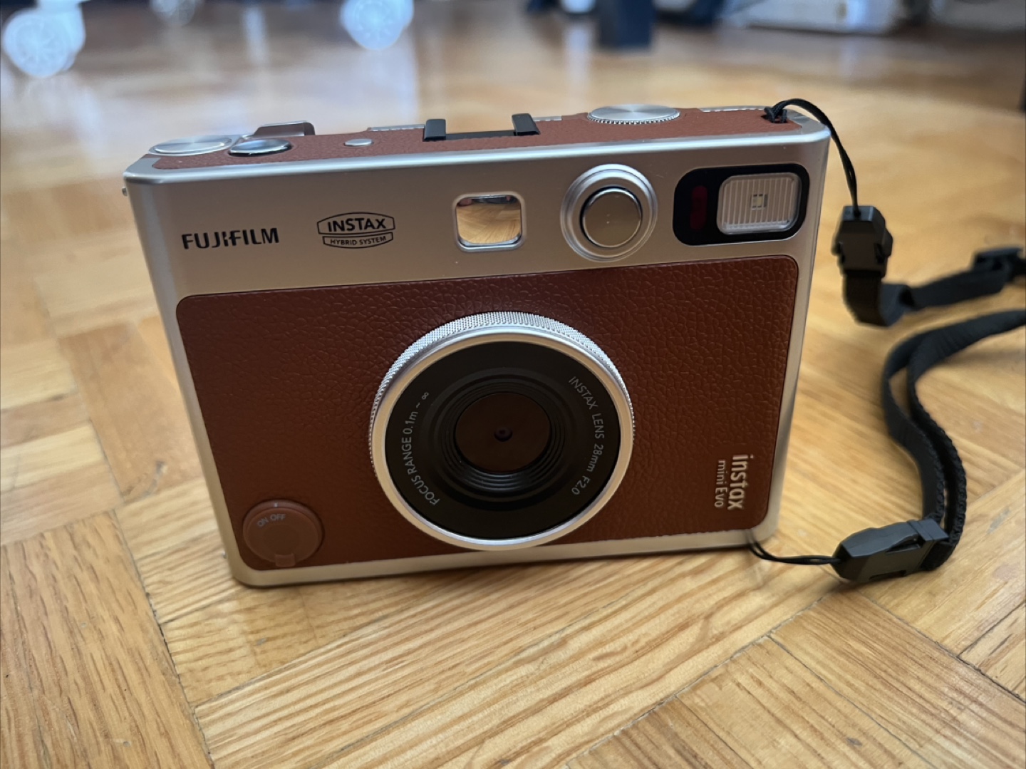 Fujifilm Instax Mini Evo Instant Camera - Brown - photo 4