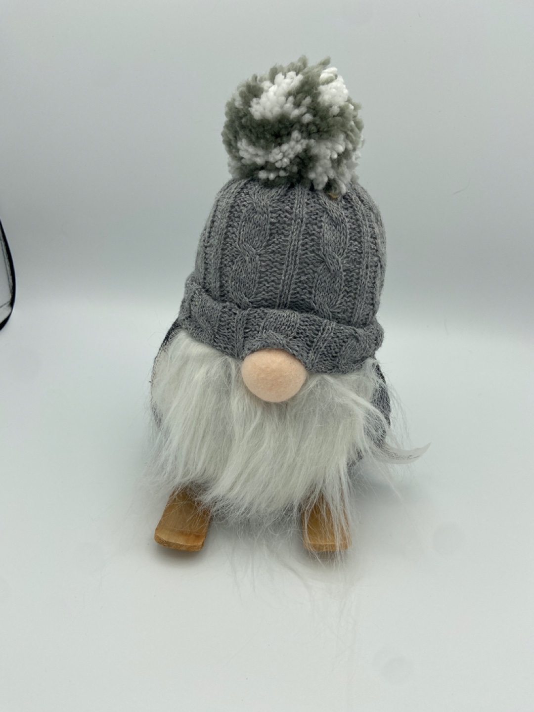 Christmas Gnome Decoration 🥕 - new with tags