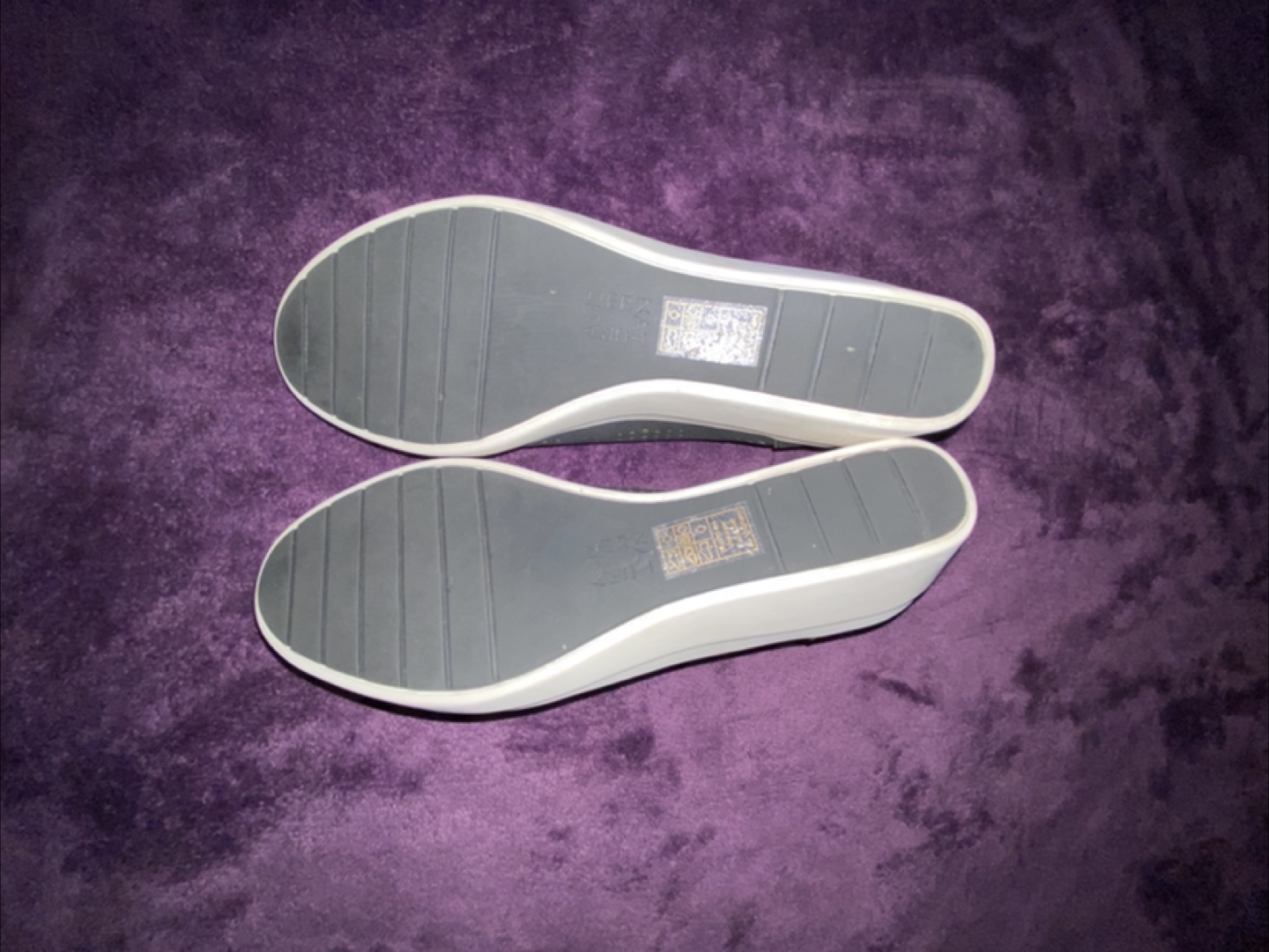 2 pairs of wedges - photo 3