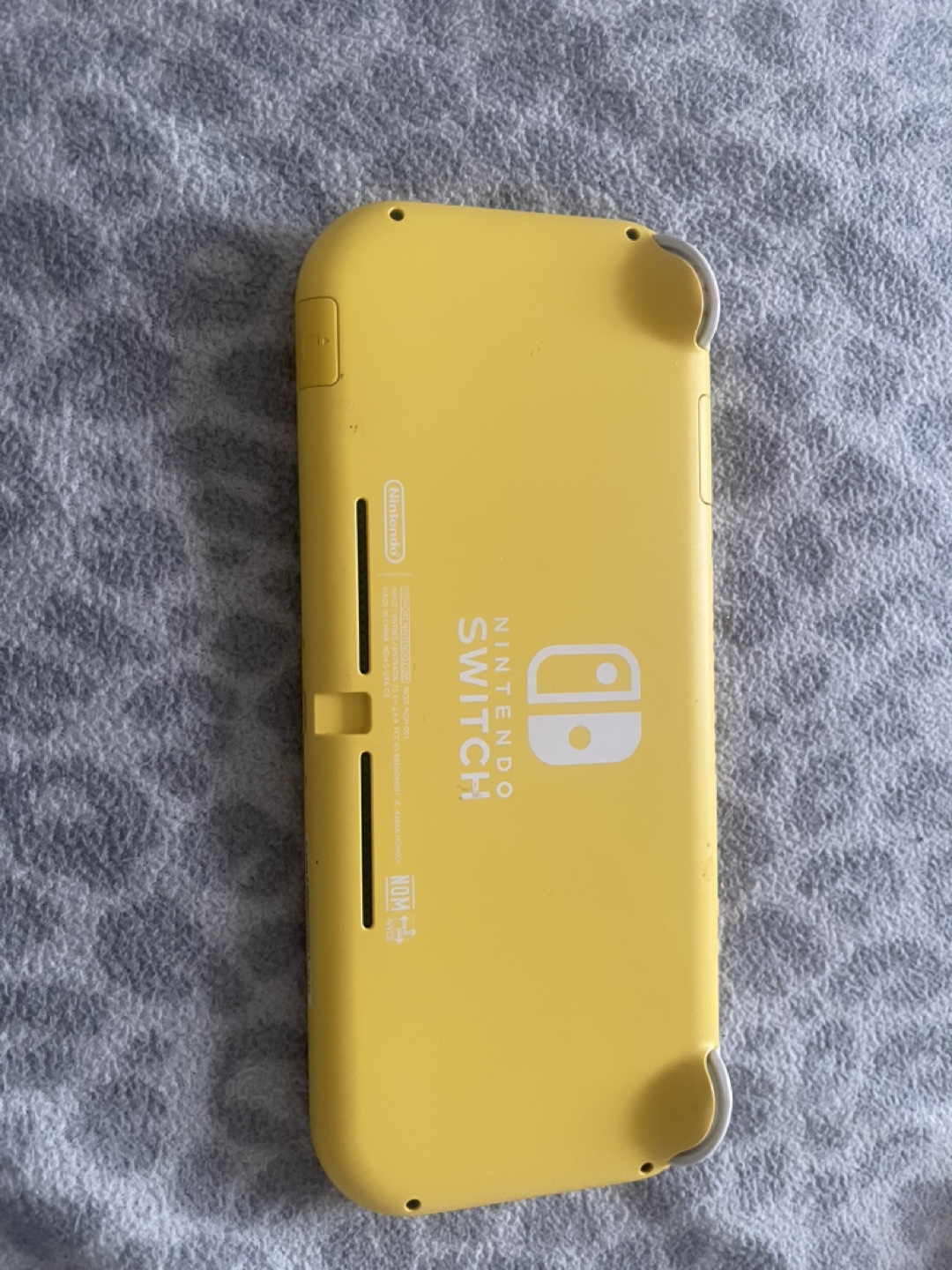 Nintendo Switch Lite - Yellow