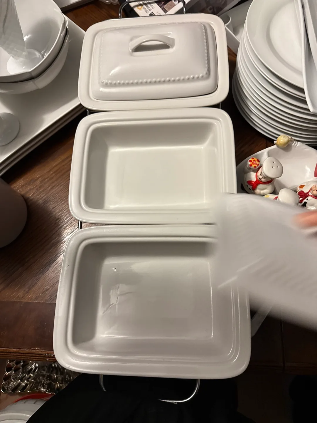 White Ceramic Serving Dishes with Lids image indicator(3)