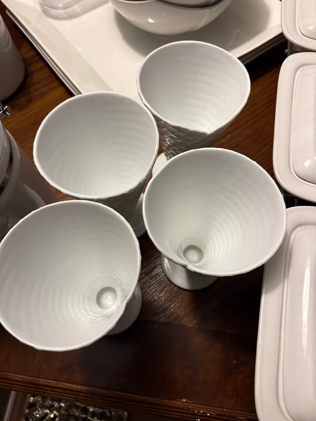 White Ceramic Ice Cream Cone Dessert Cups, Set of 4 image indicator(2)