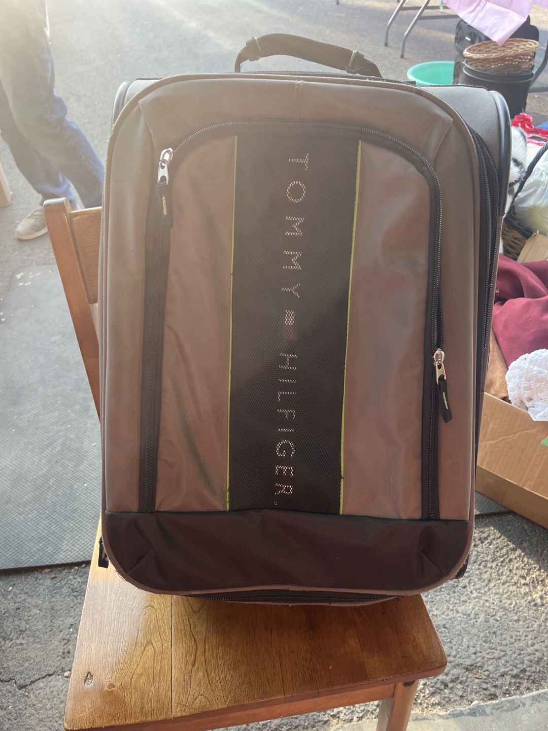 Tommy Hilfiger Rolling Suitcase