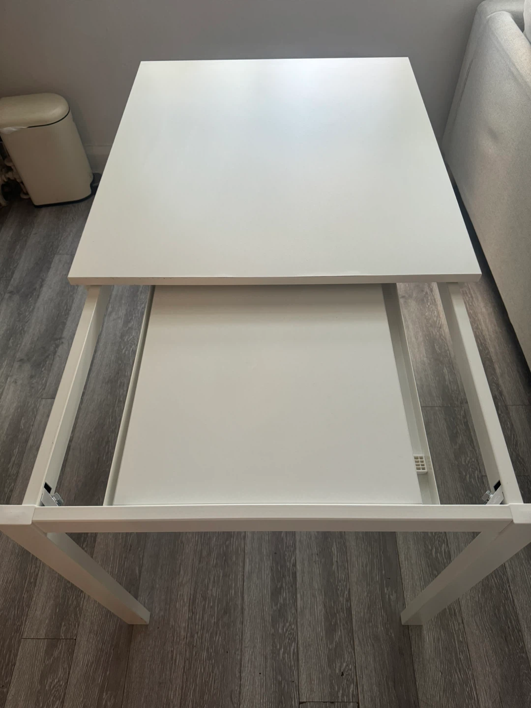 IKEA VANGSTA EXTENDABLE TABLE - photo 2