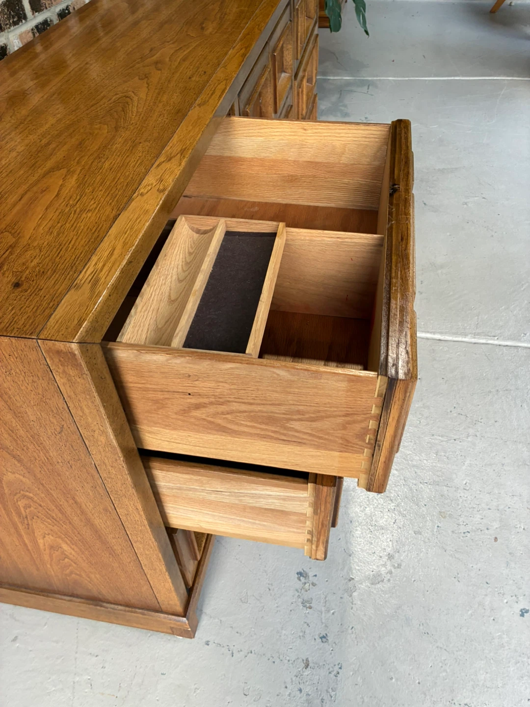 X-long MCM credenza / dresser - photo 3