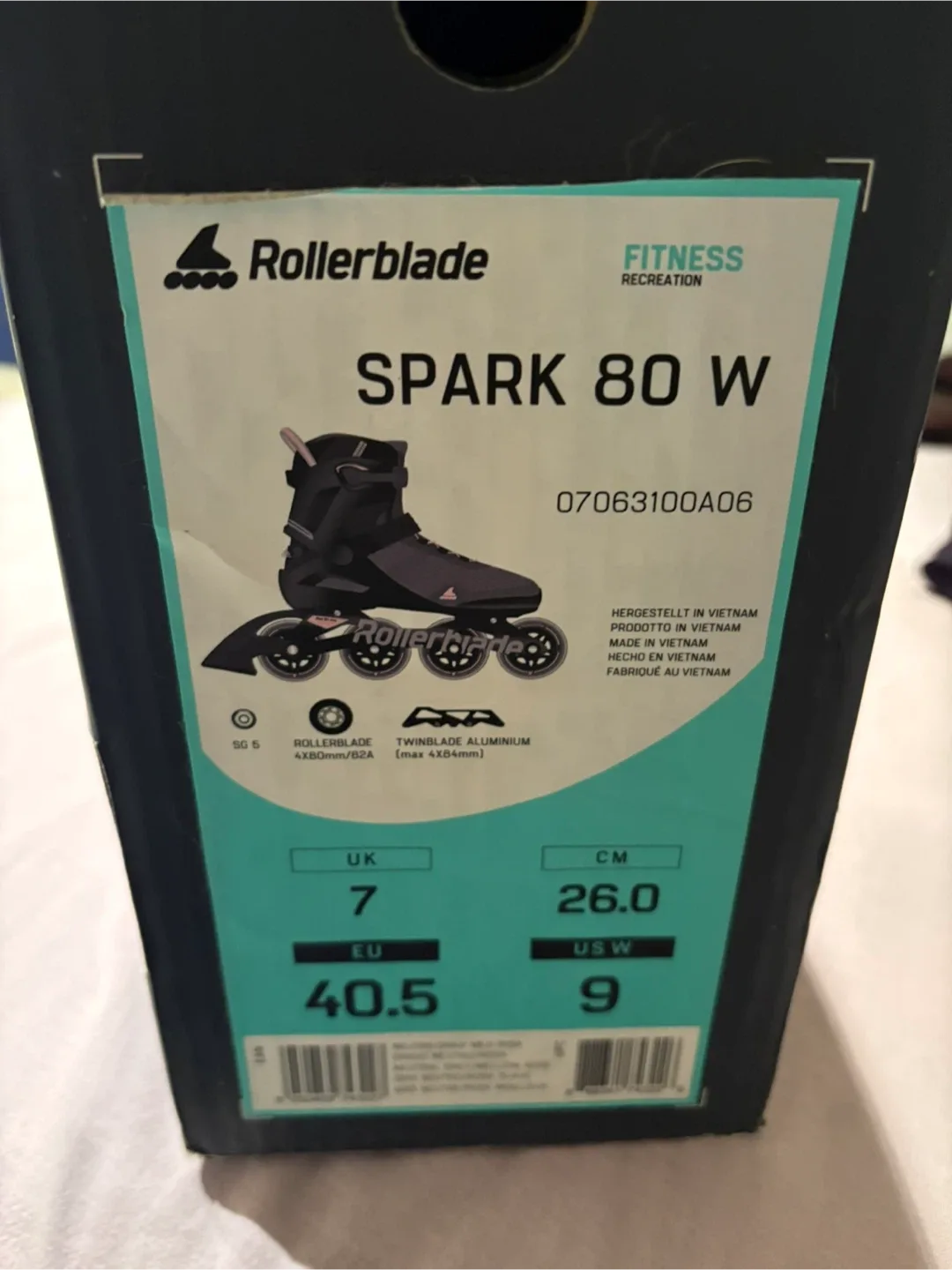 Rollerblade Spark Skates, Size 9 thumbnail