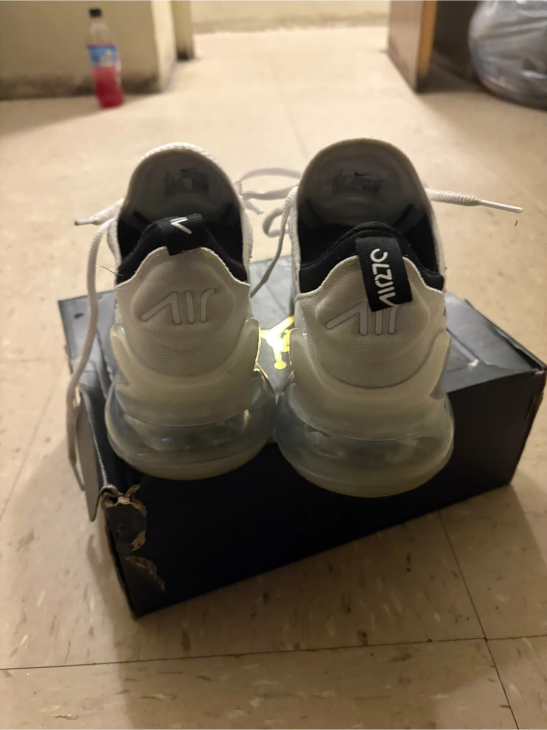 Nike Air Max 270 White - photo 2