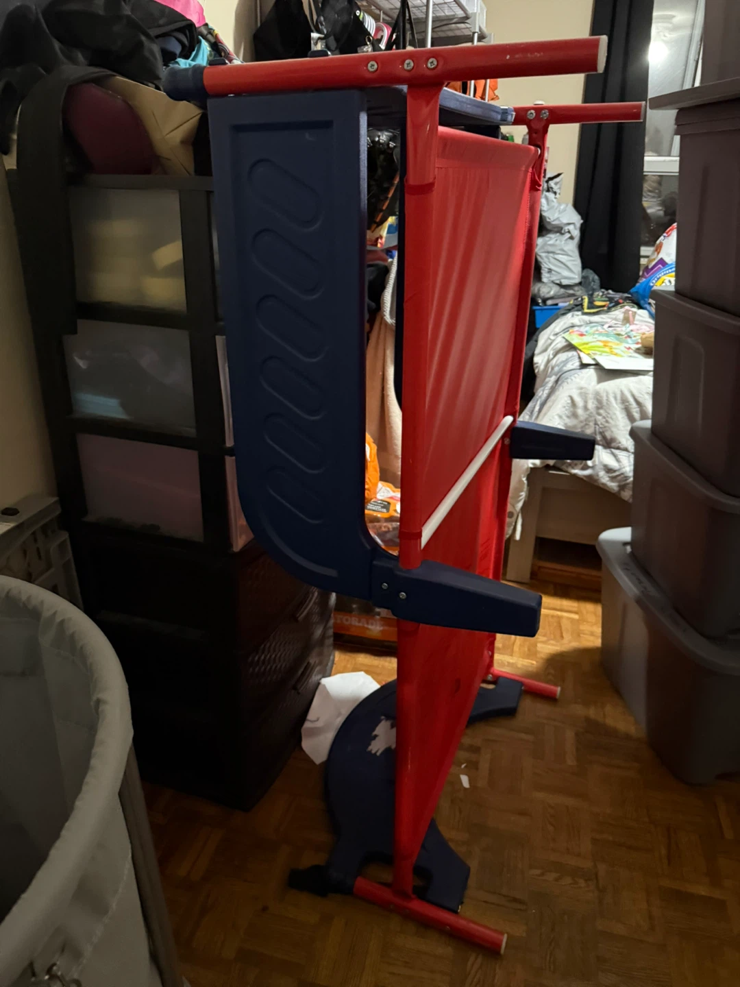 Toddler bed frame - photo 2