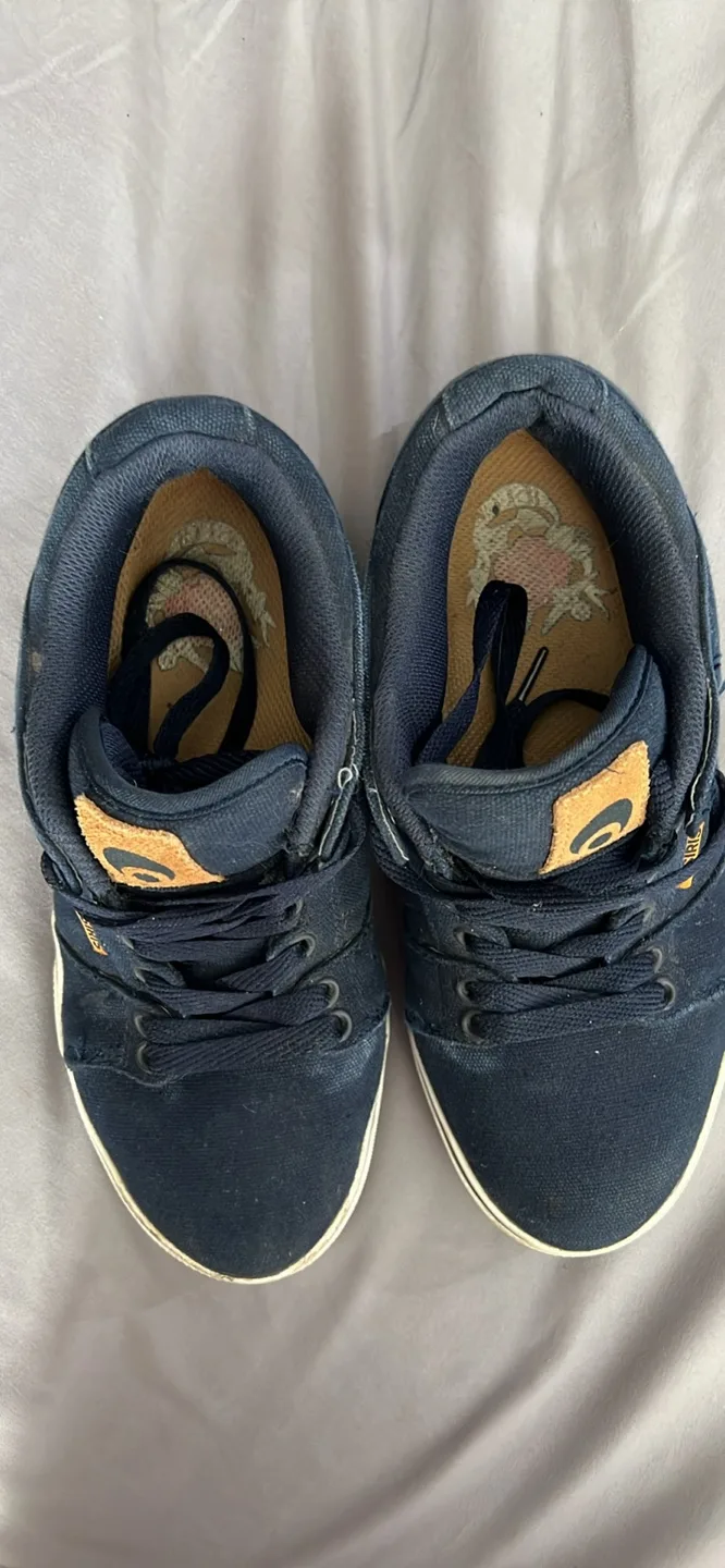 🍒1990’s Osiris Chino size 8 image indicator(2)