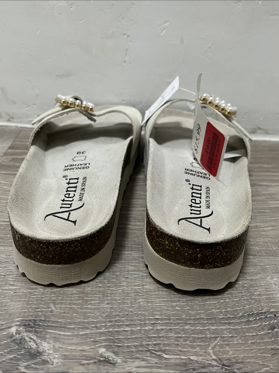Autenti Pearl Buckle Slides - Size 39 - photo 4