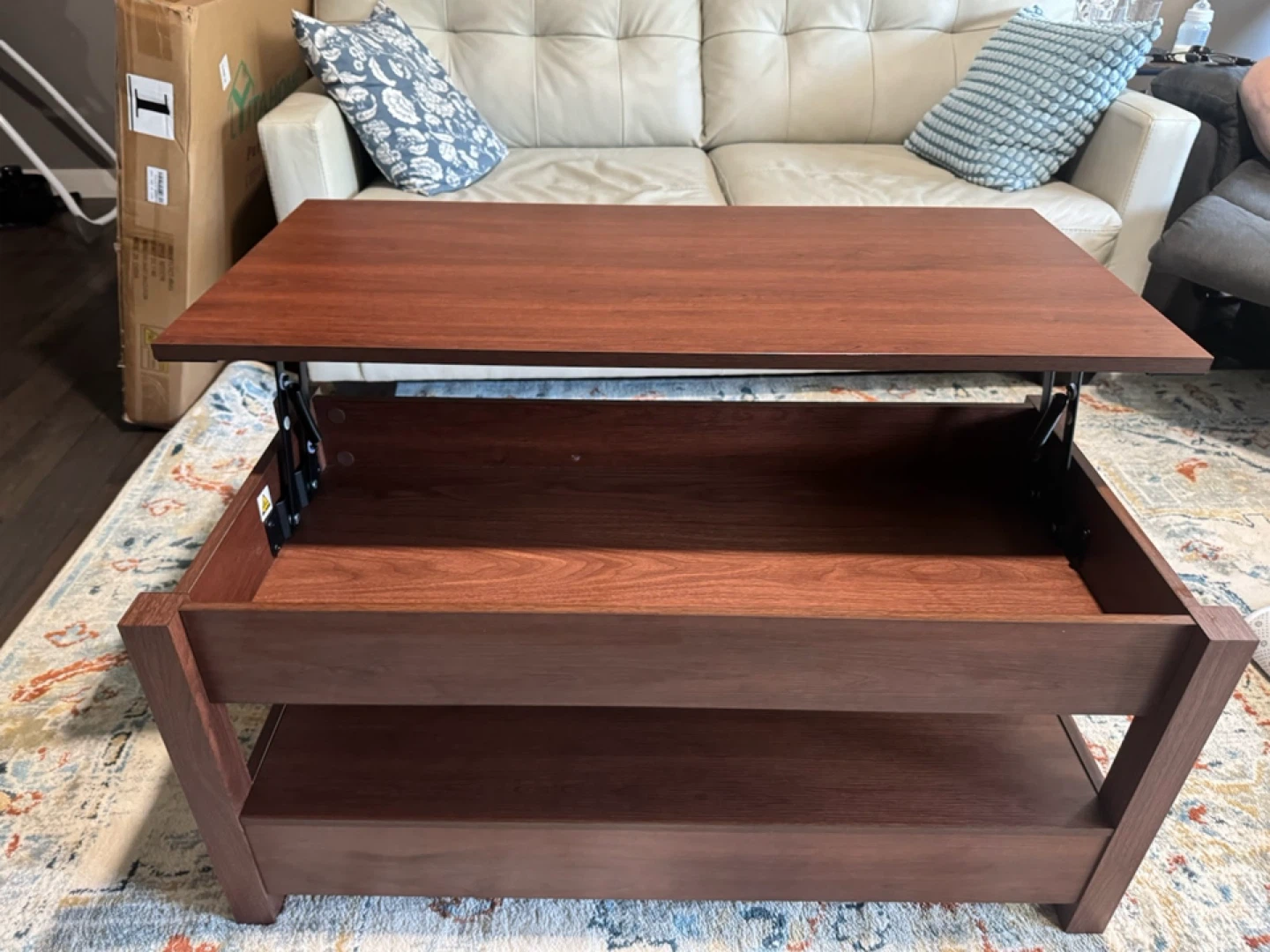 Lift Top Coffee Table - Brown Wood 🥕