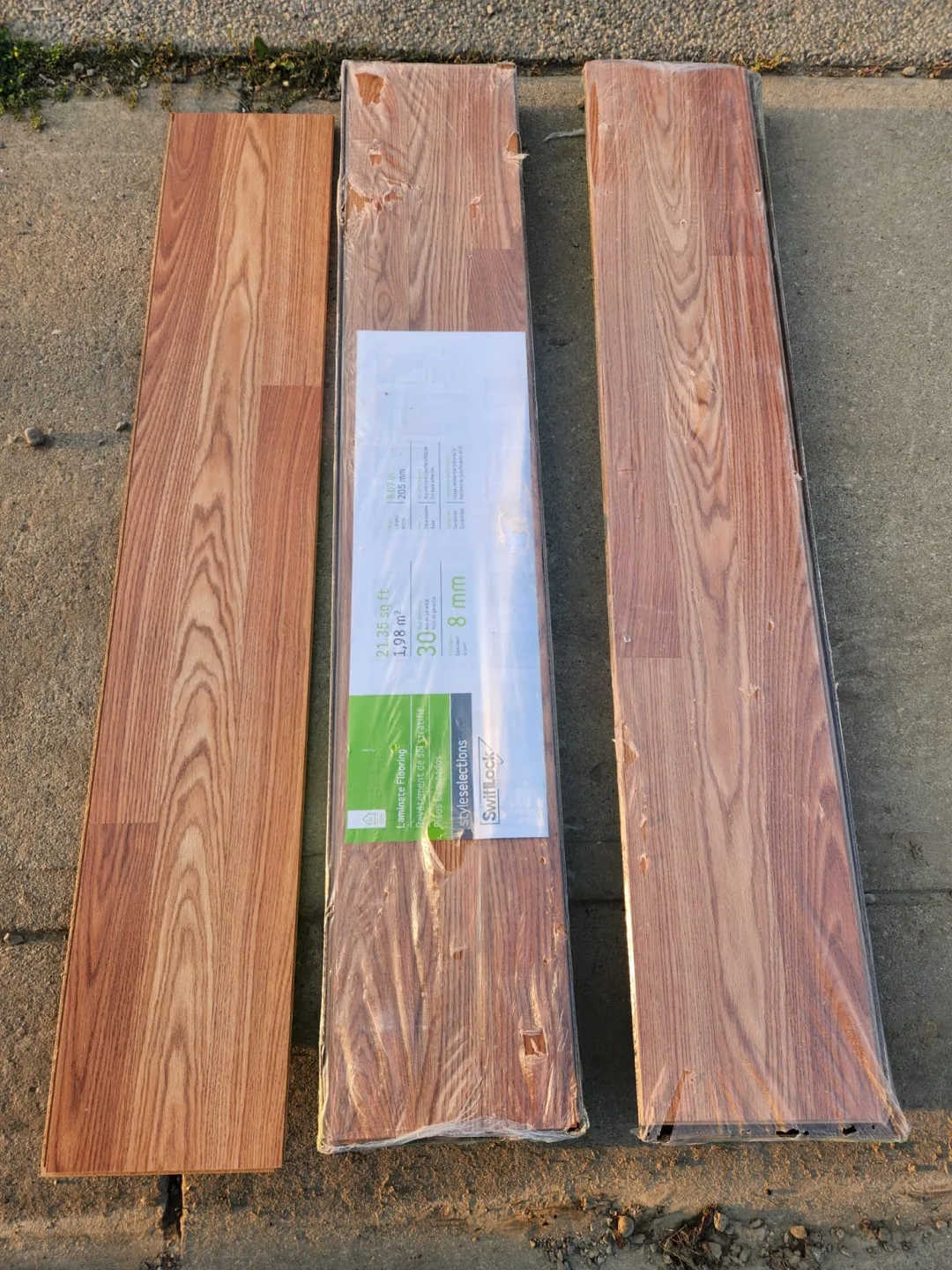 Style Selections SwiffLock Laminate Flooring