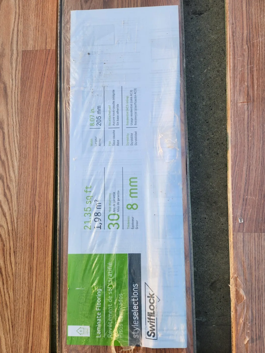 Style Selections SwiffLock Laminate Flooring image indicator(4)