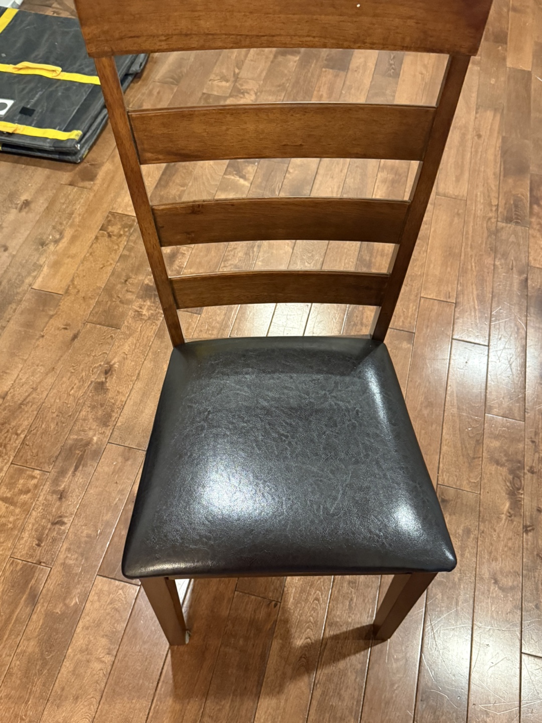 Dining Chairs with Leather Seats - photo 3