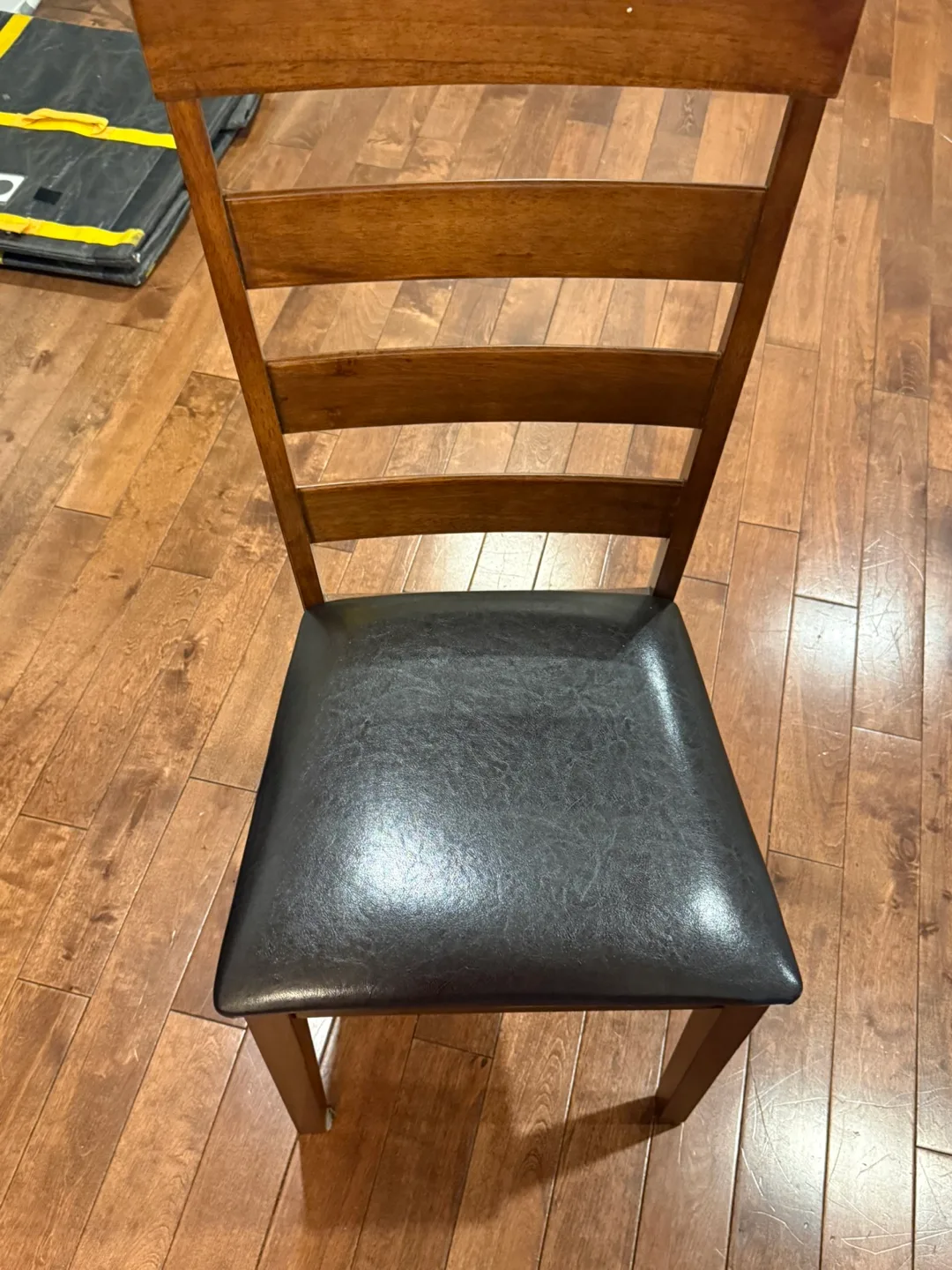 Dining Chairs with Leather Seats image indicator(3)