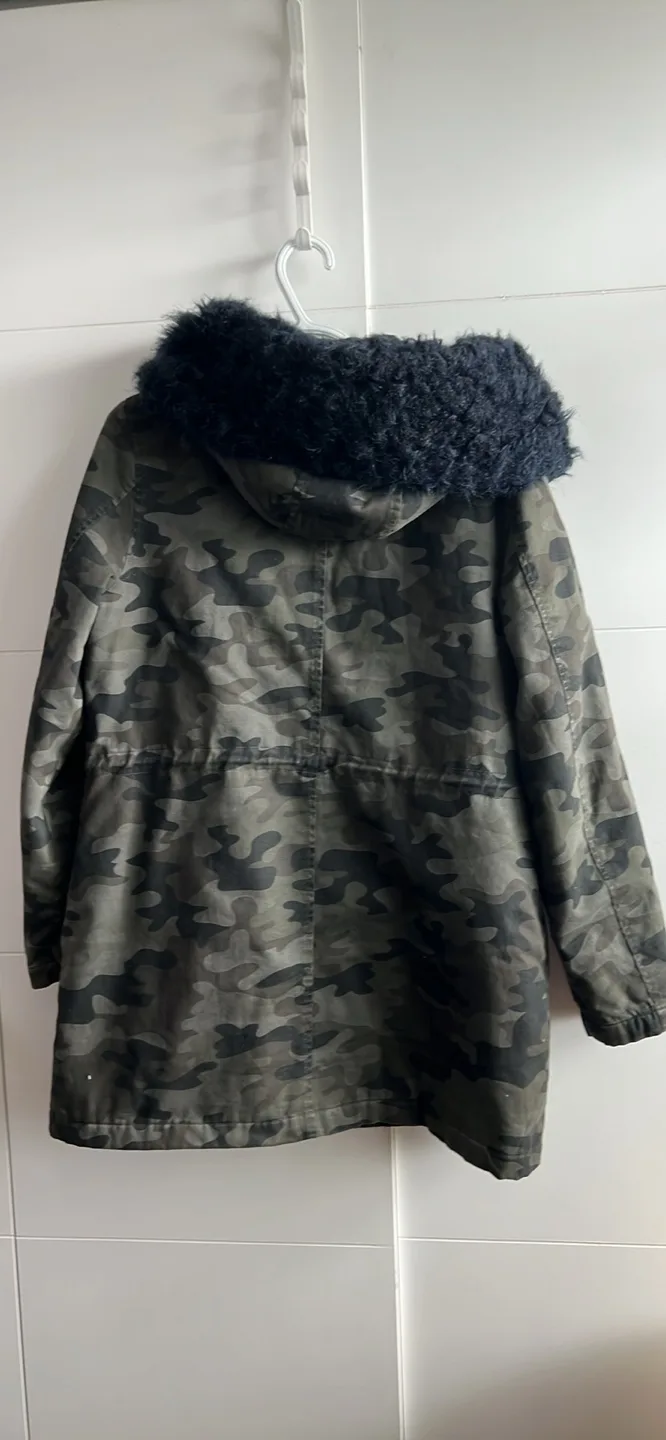 🍒BCBG Camo Coat   BCBGeneration image indicator(3)